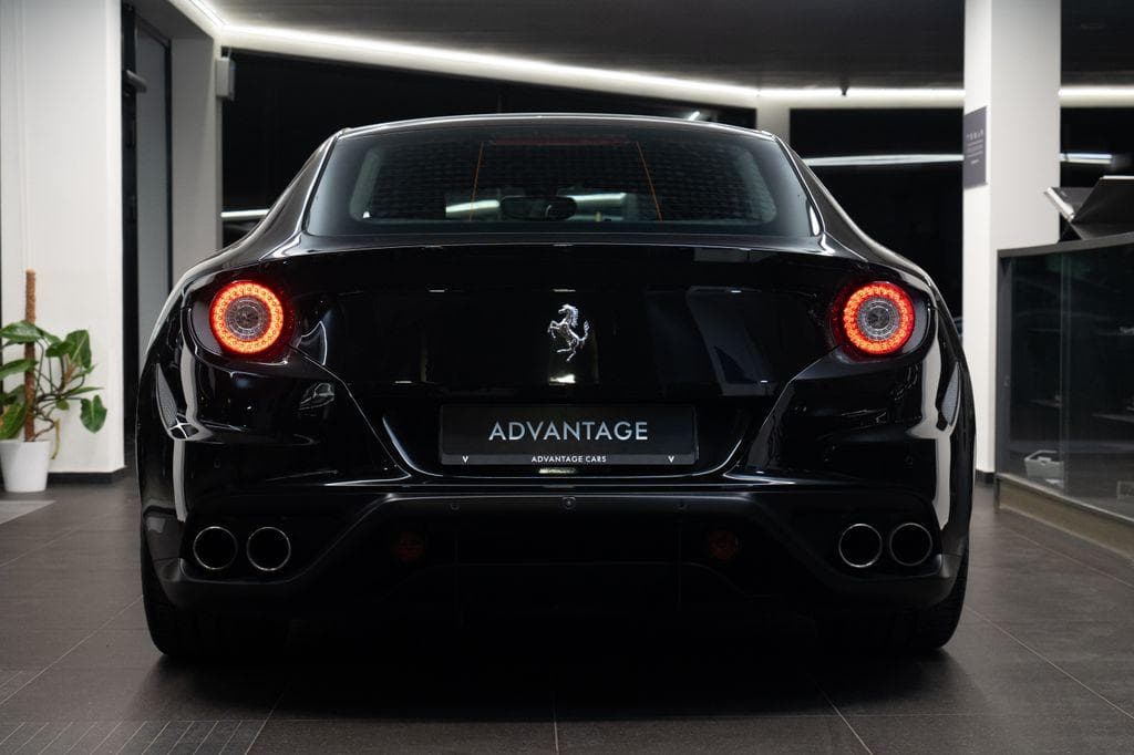 Ferrari FF - 3