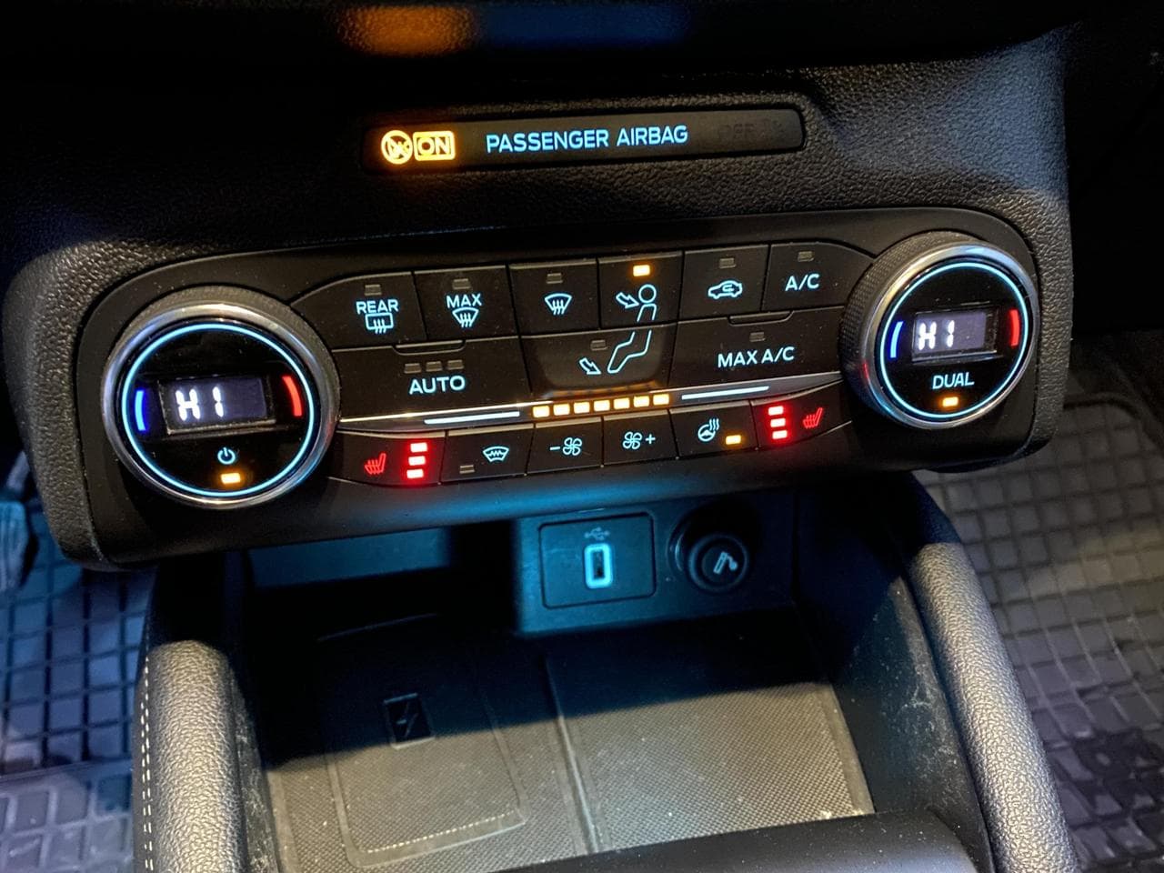 2019 Ford Focus - 14