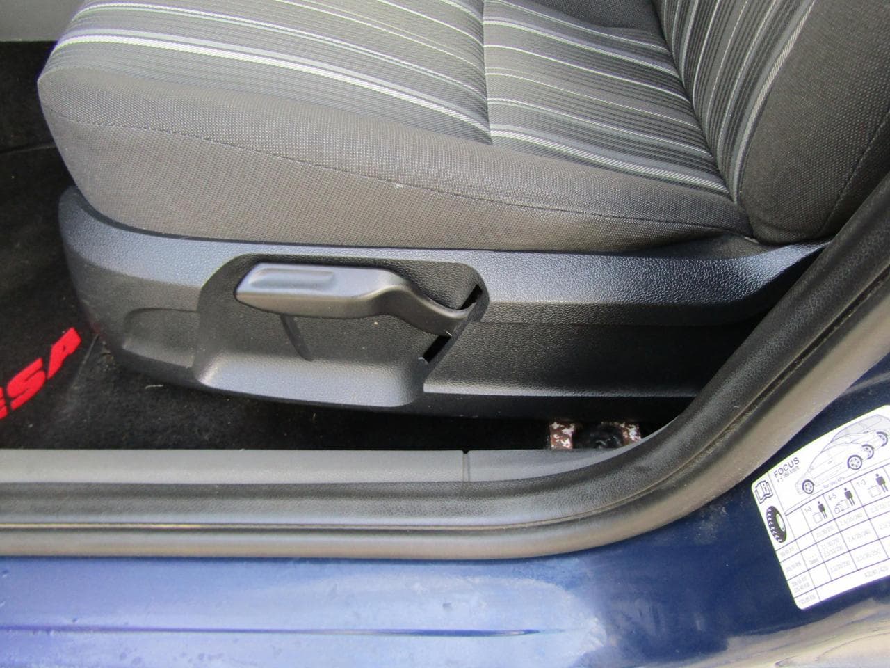 2008 Ford Focus - 12