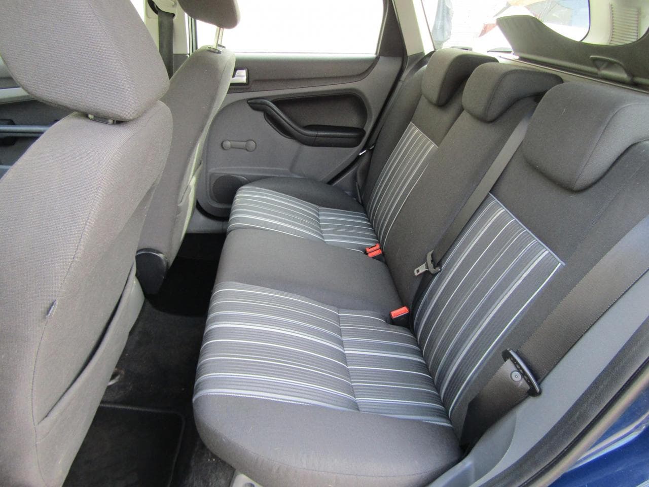 2008 Ford Focus - 10