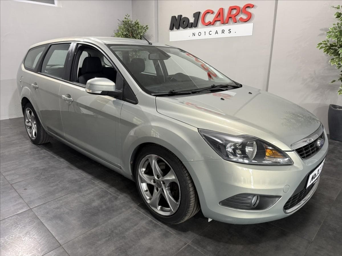 2010 Ford Focus - 2
