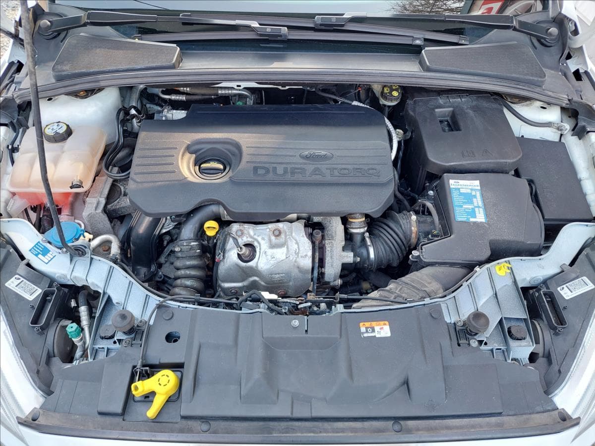 2017 Ford Focus - 20