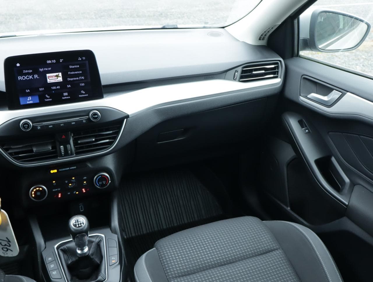 2020 Ford Focus - 11