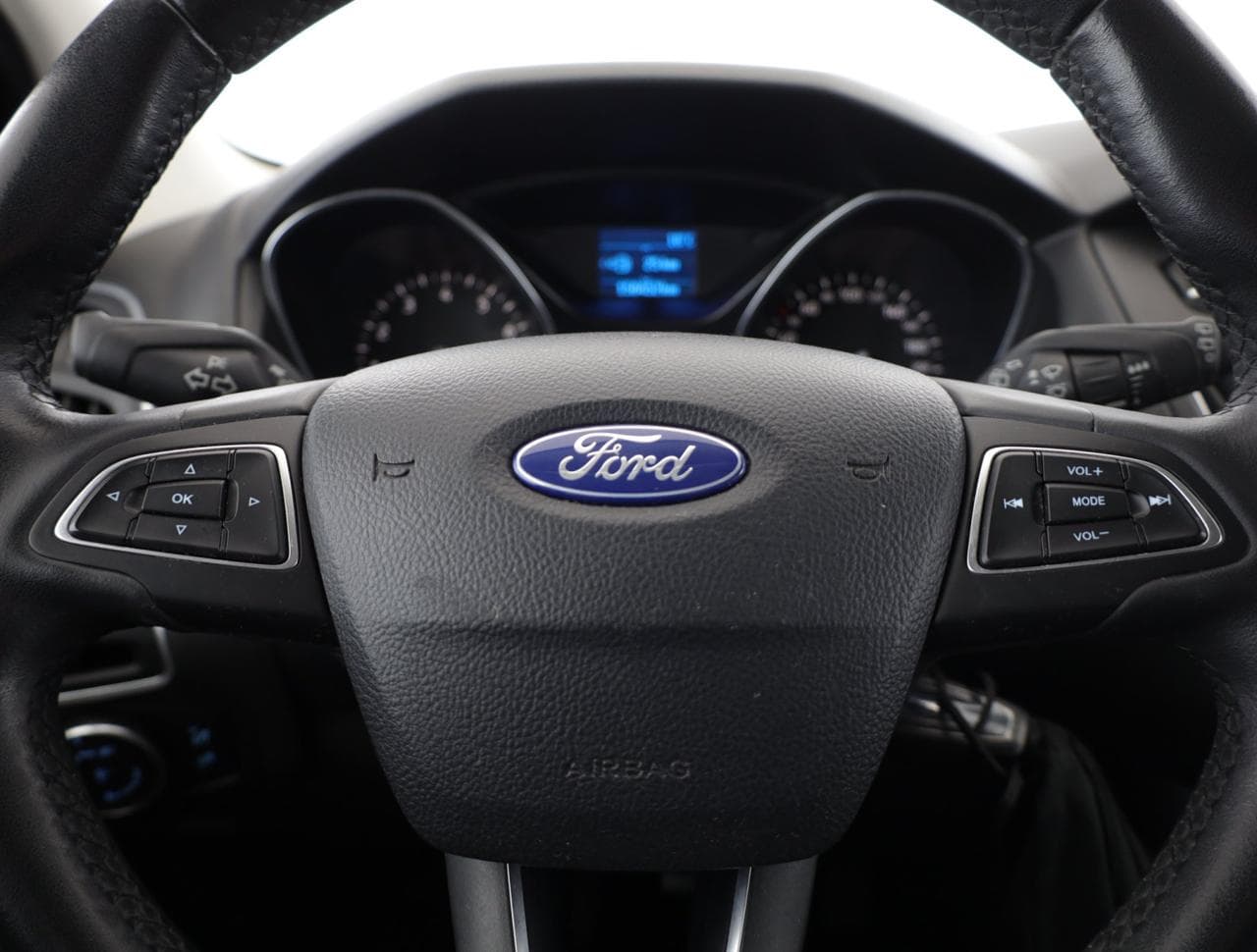 2014 Ford Focus - 14