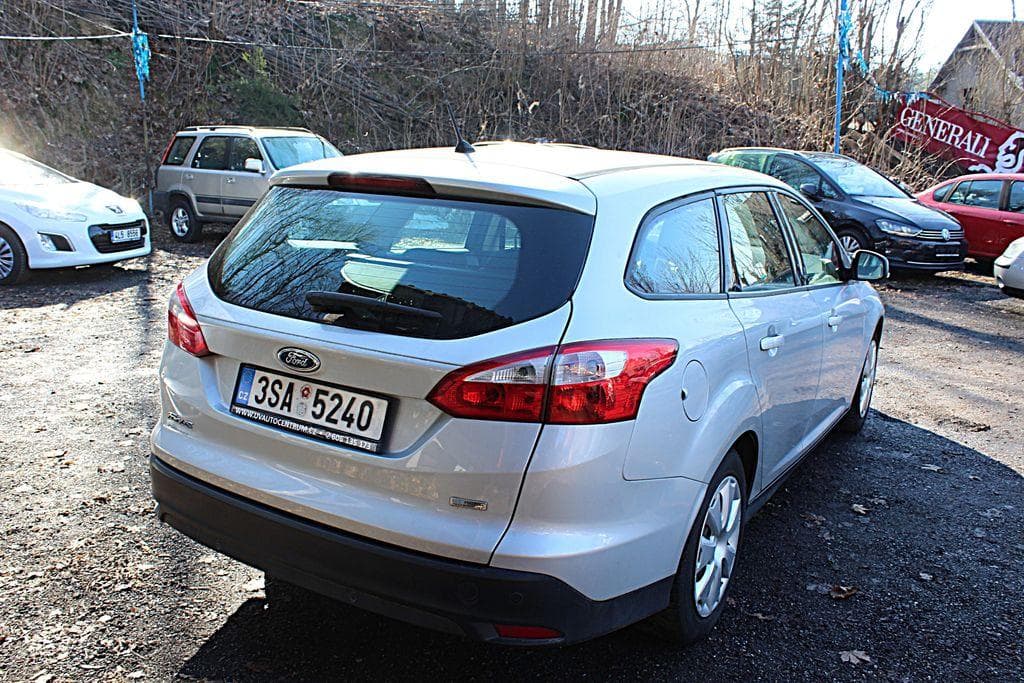 2012 Ford Focus - 5