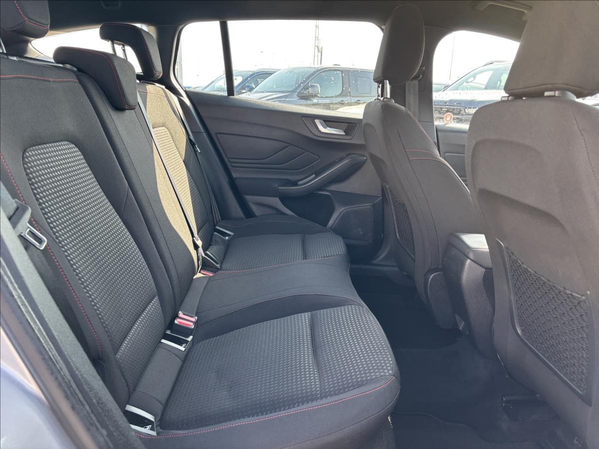 2023 Ford Focus - 15