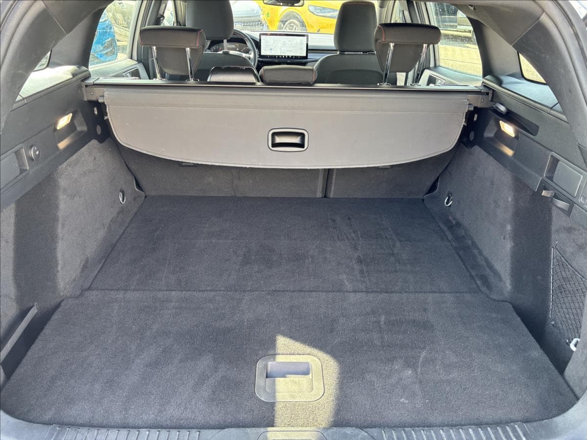 2023 Ford Focus - 12