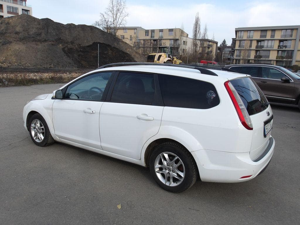 2009 Ford Focus - 13