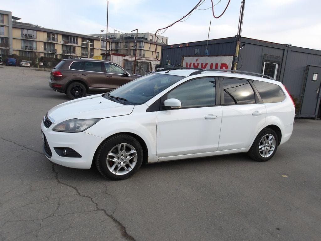 2009 Ford Focus - 6