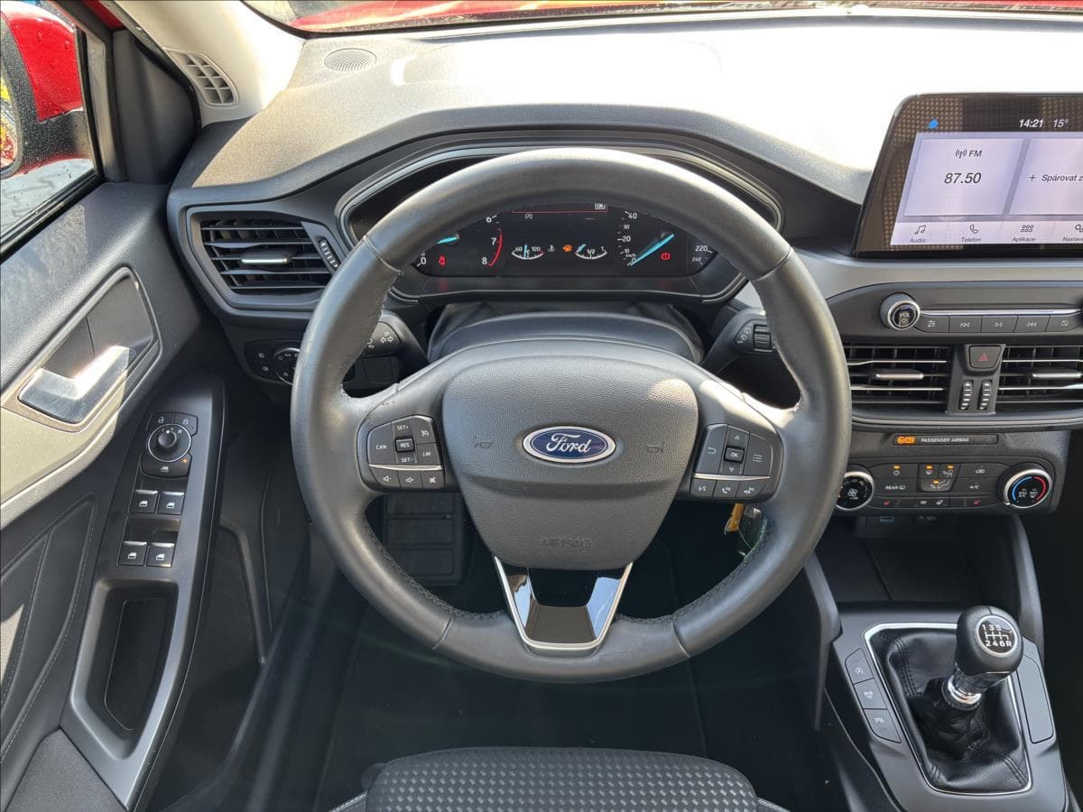 2022 Ford Focus - 16