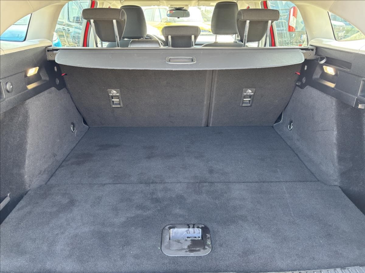 2022 Ford Focus - 11