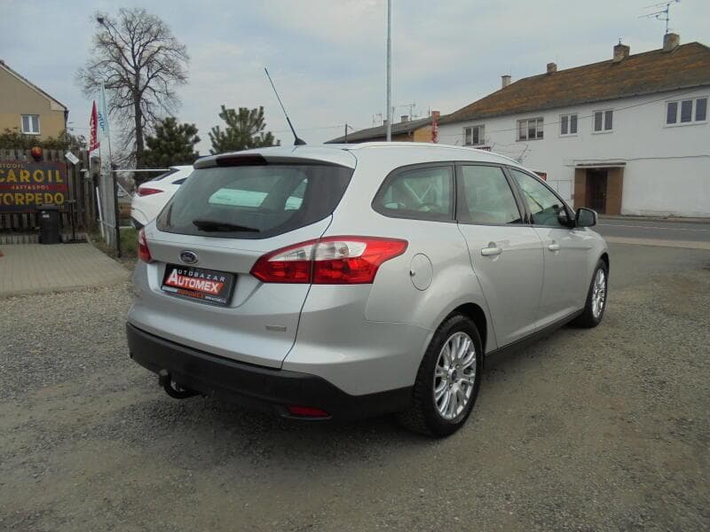 2013 Ford Focus - 13