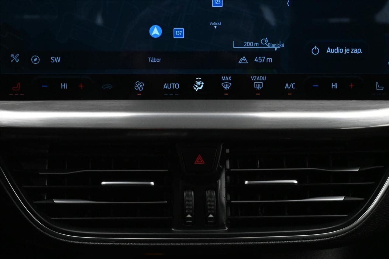 2022 Ford Focus - 20