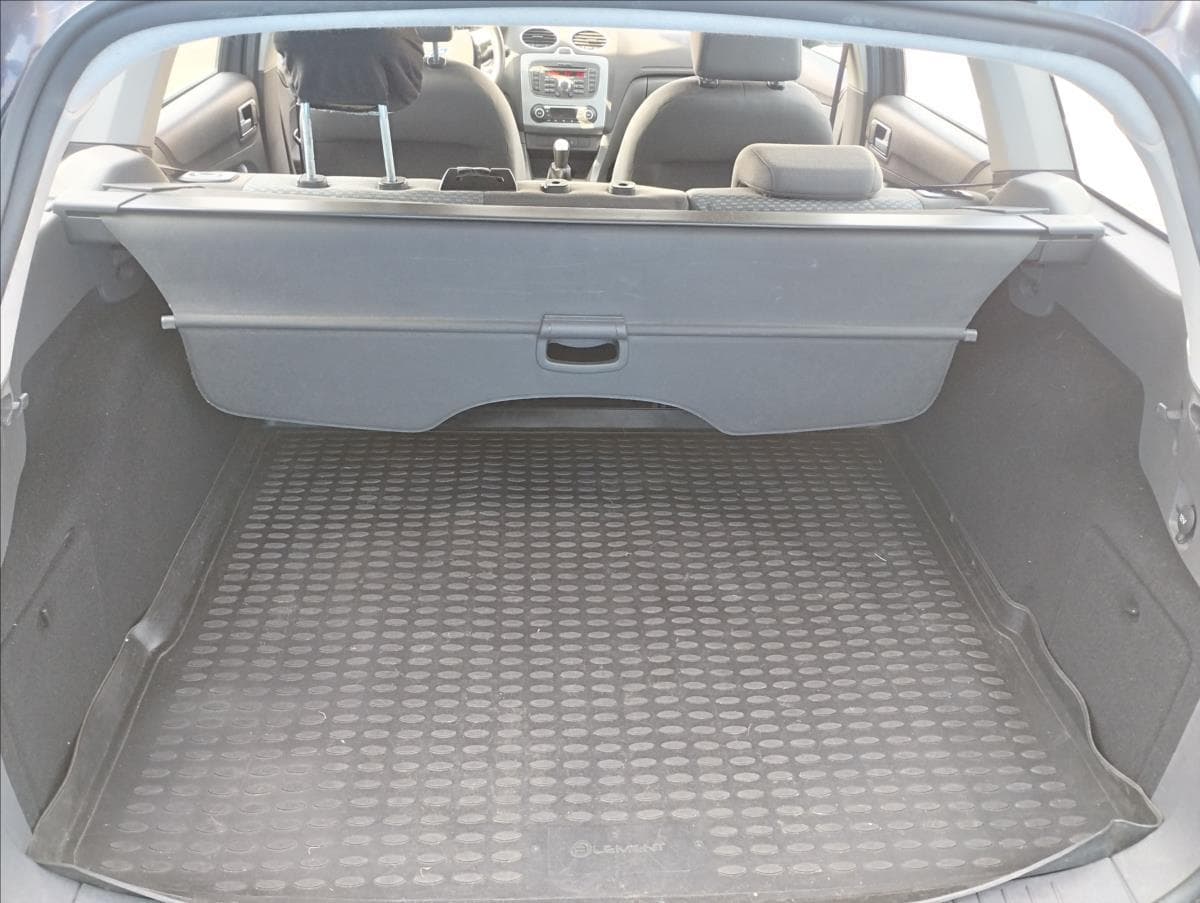 2007 Ford FOCUS - 15
