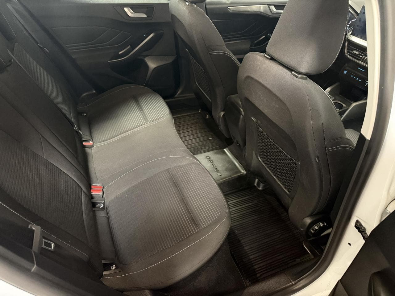 2022 Ford Focus - 25