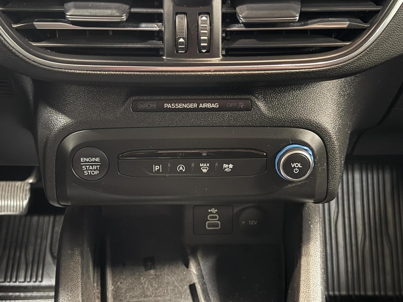 2022 Ford Focus - 37