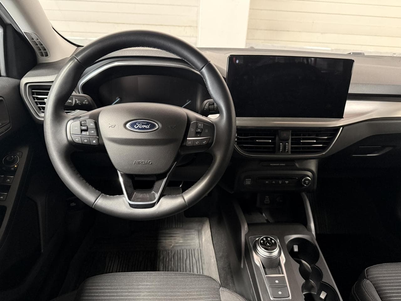 2022 Ford FOCUS - 15