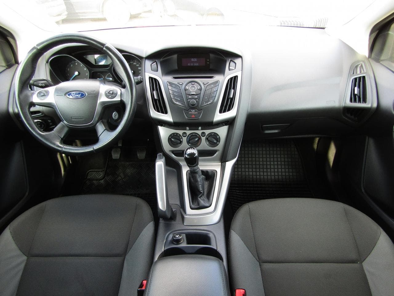 2012 Ford FOCUS - 8