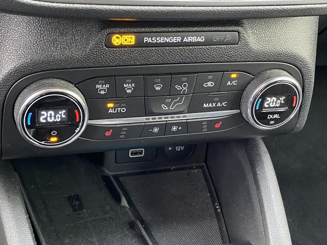 2022 Ford FOCUS - 15