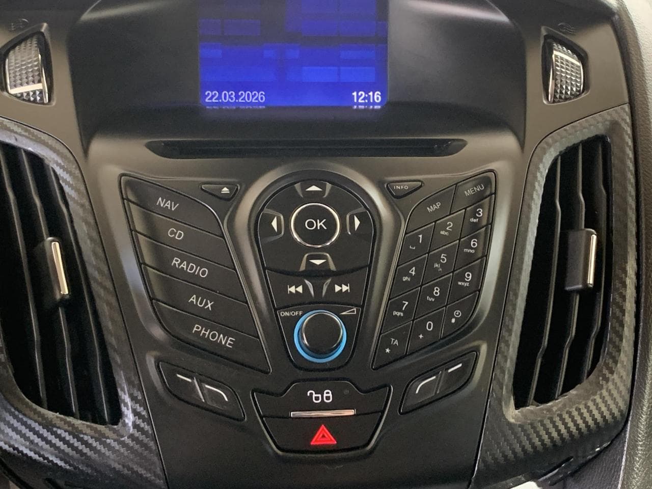 2013 Ford FOCUS - 16