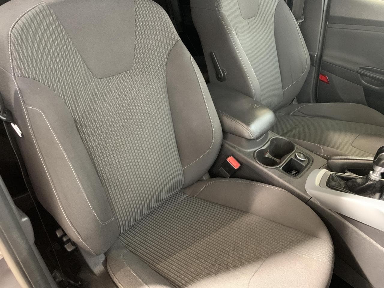 2013 Ford FOCUS - 13