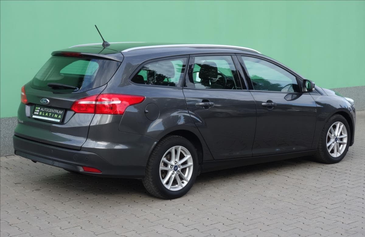 Ford FOCUS - 8