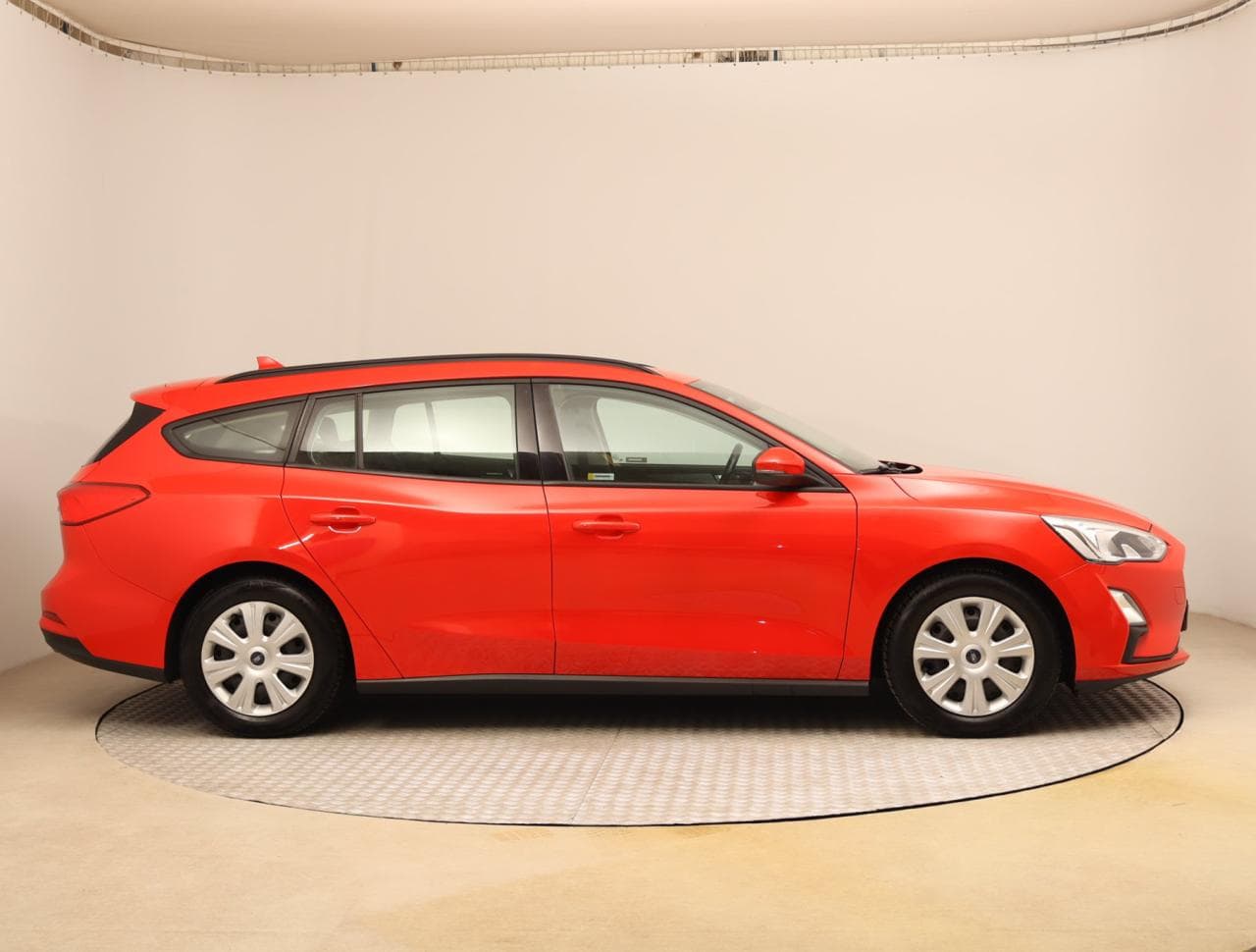 2019 Ford FOCUS - 8