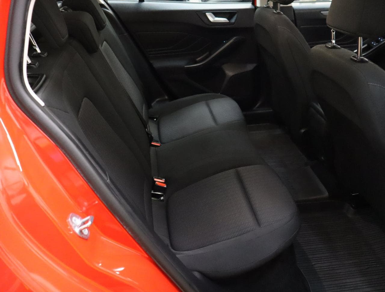 2019 Ford FOCUS - 13