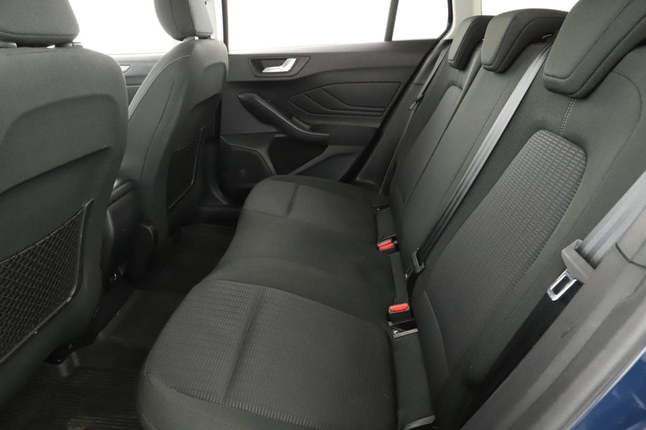 2018 Ford FOCUS - 12