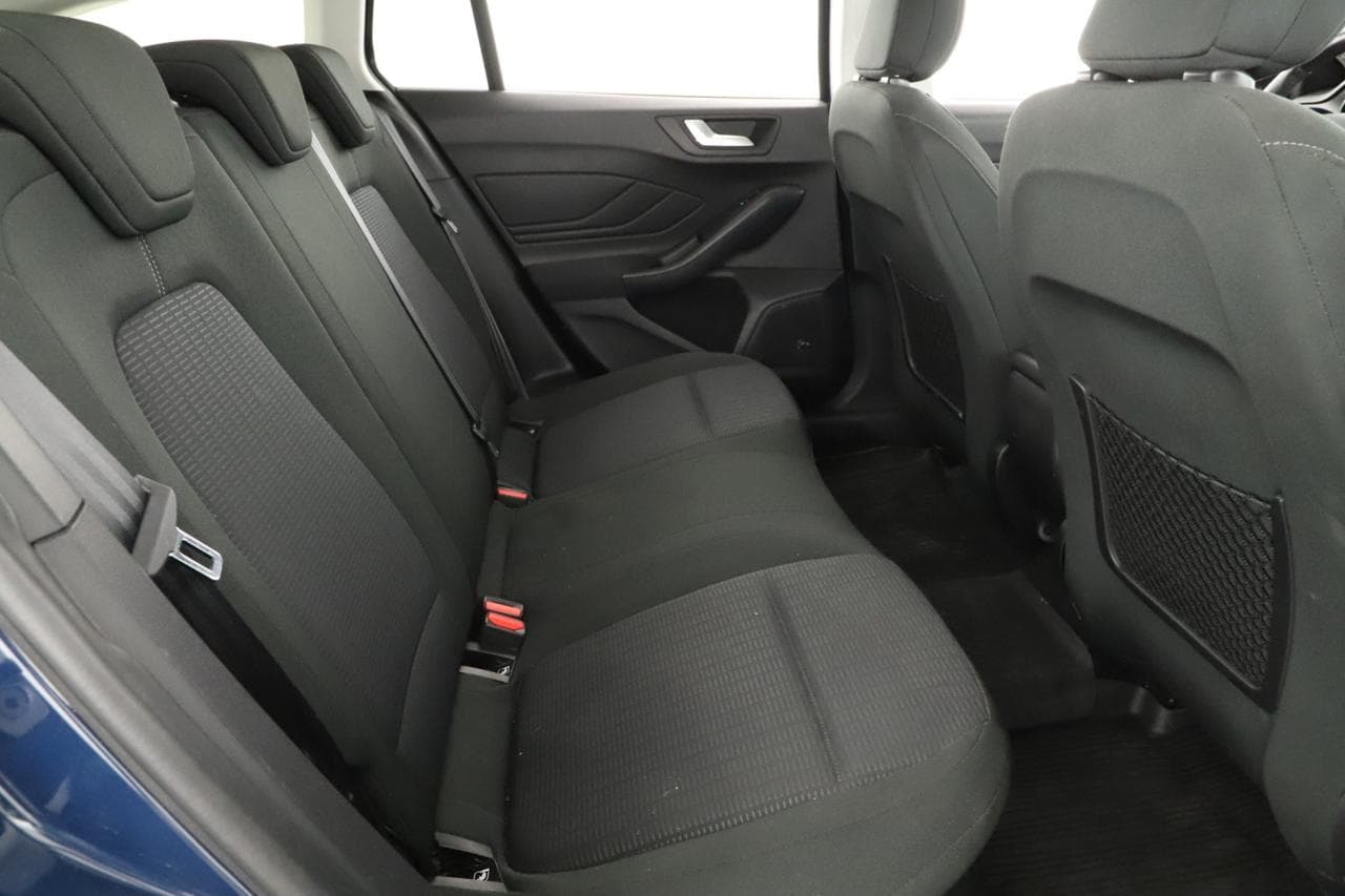 2018 Ford FOCUS - 11