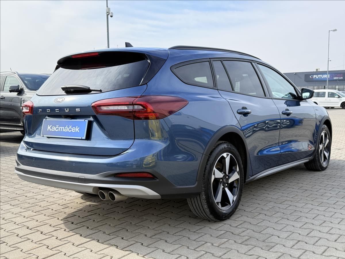 2025 Ford FOCUS - 5