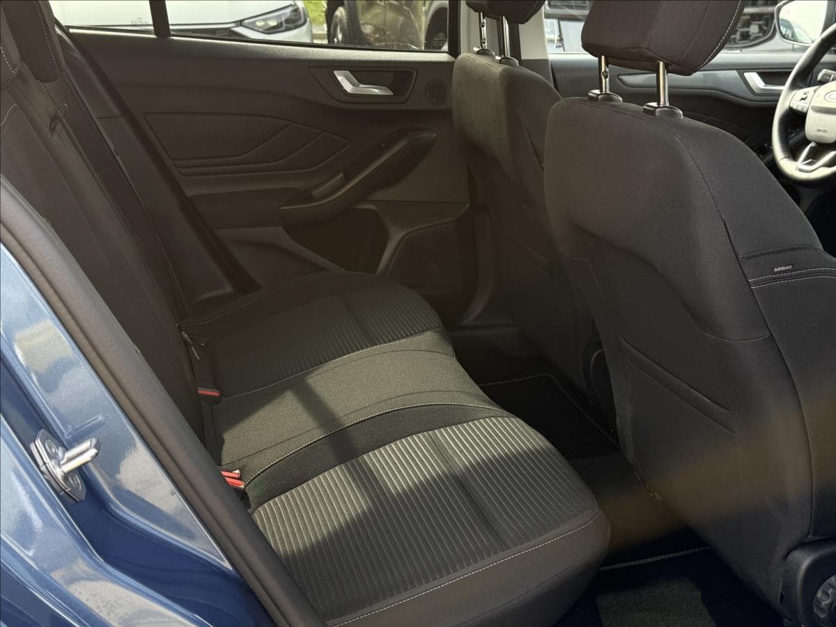 2025 Ford FOCUS - 13