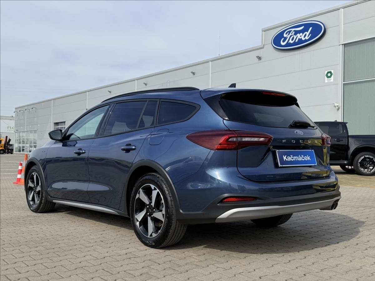 2025 Ford FOCUS - 3