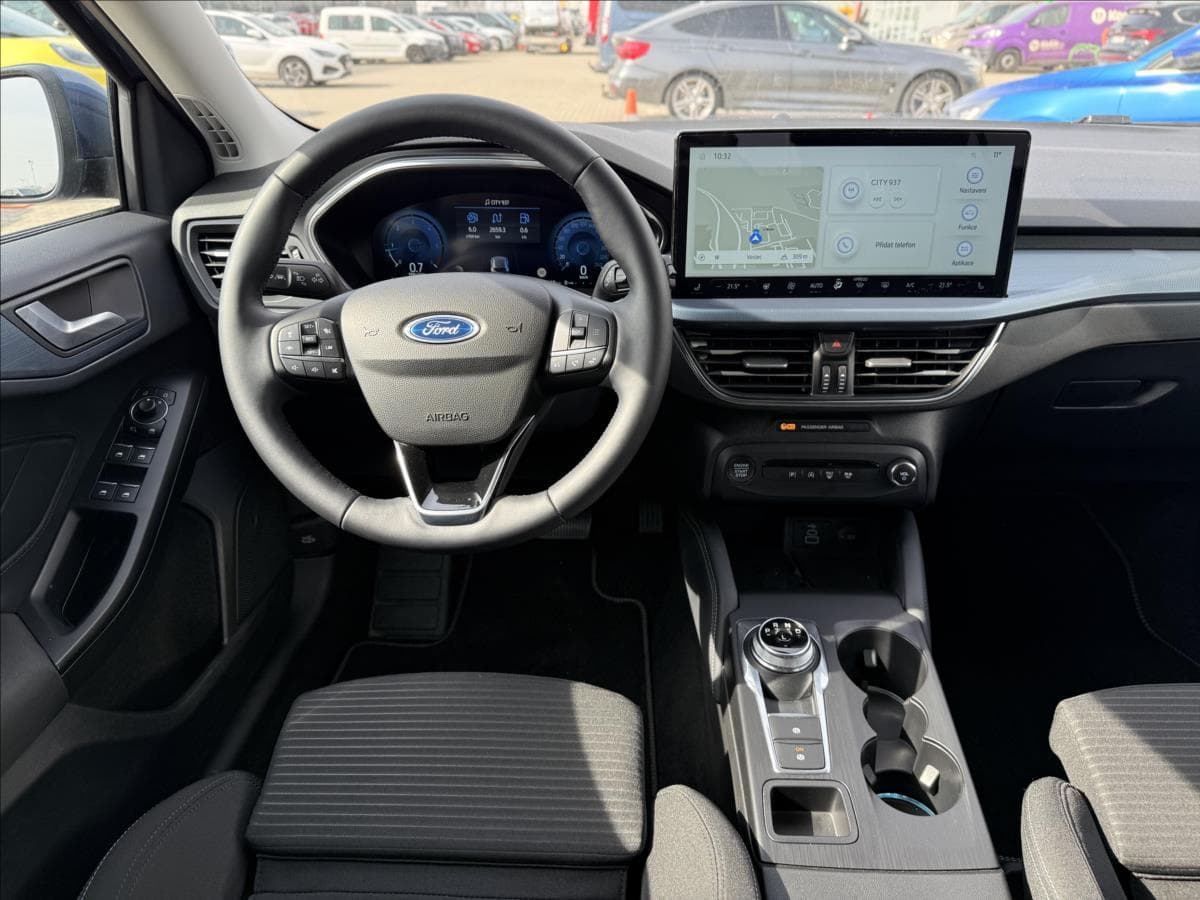 2025 Ford FOCUS - 16