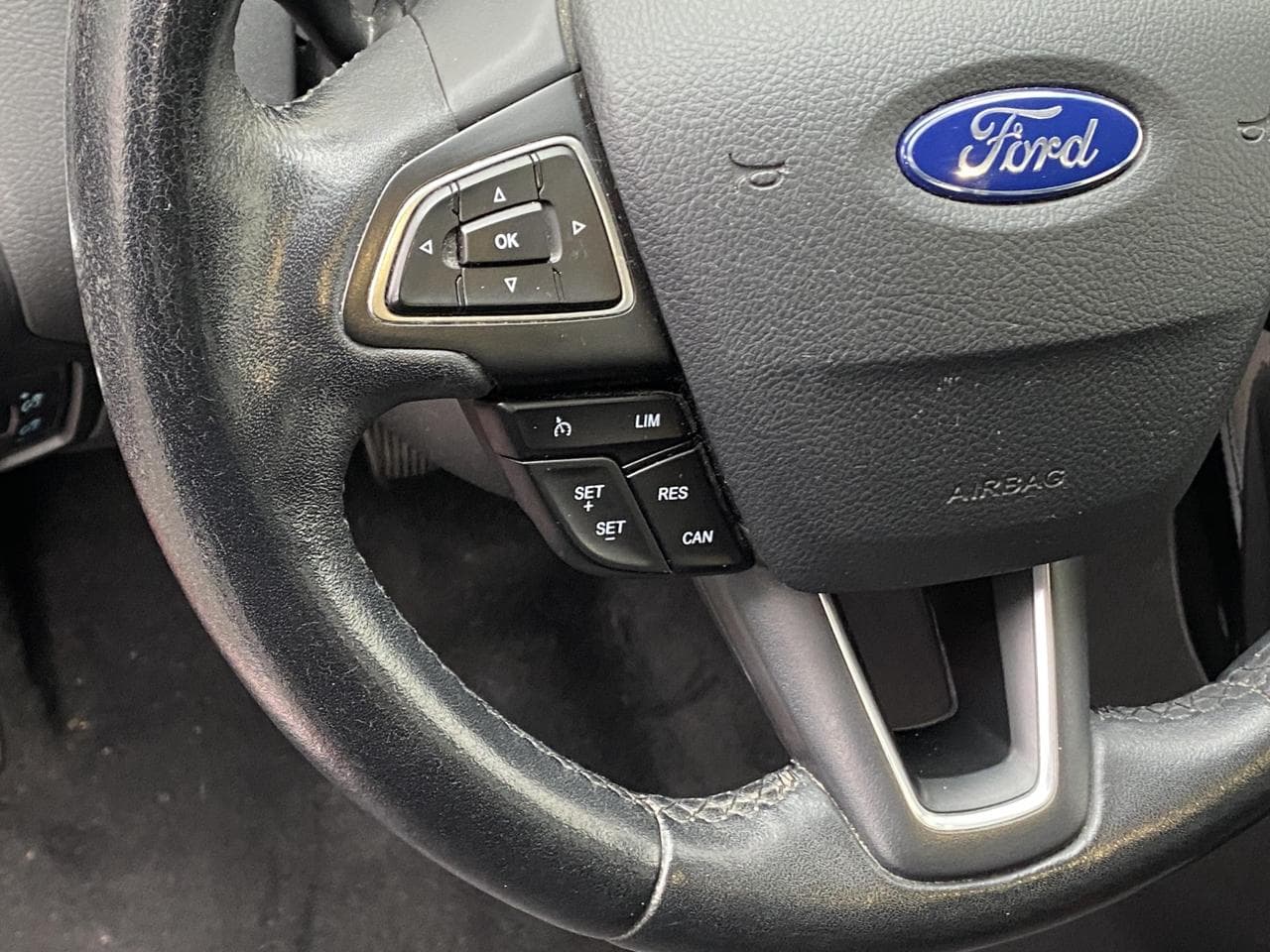 2016 Ford FOCUS - 13