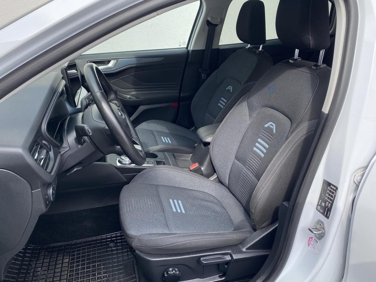 2023 Ford FOCUS - 17