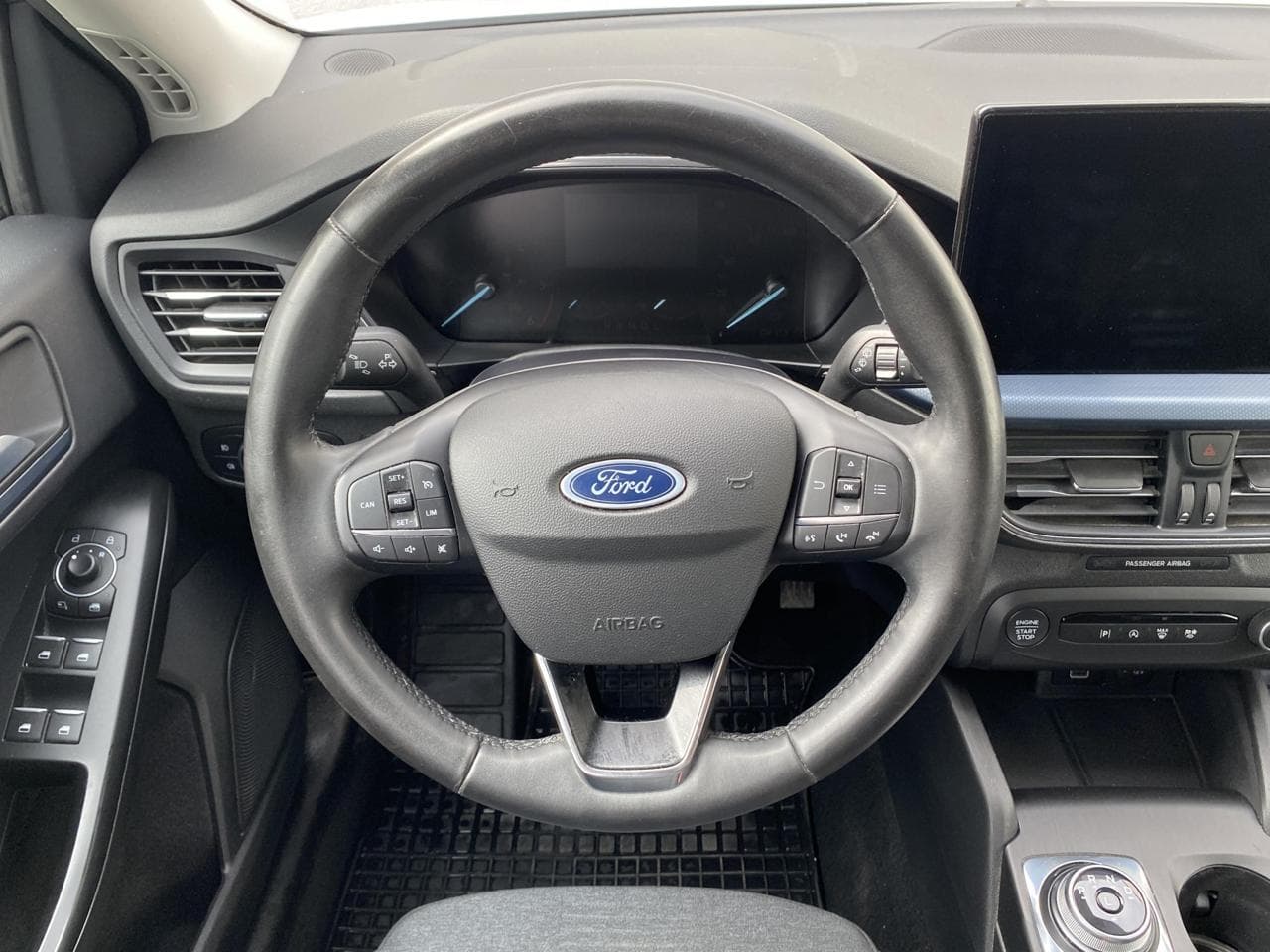 2023 Ford FOCUS - 21