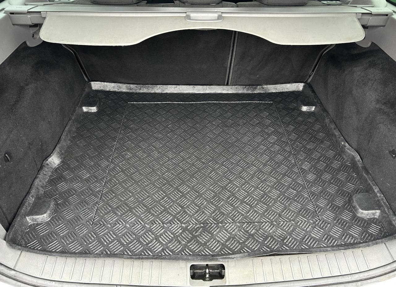 2008 Ford FOCUS - 12