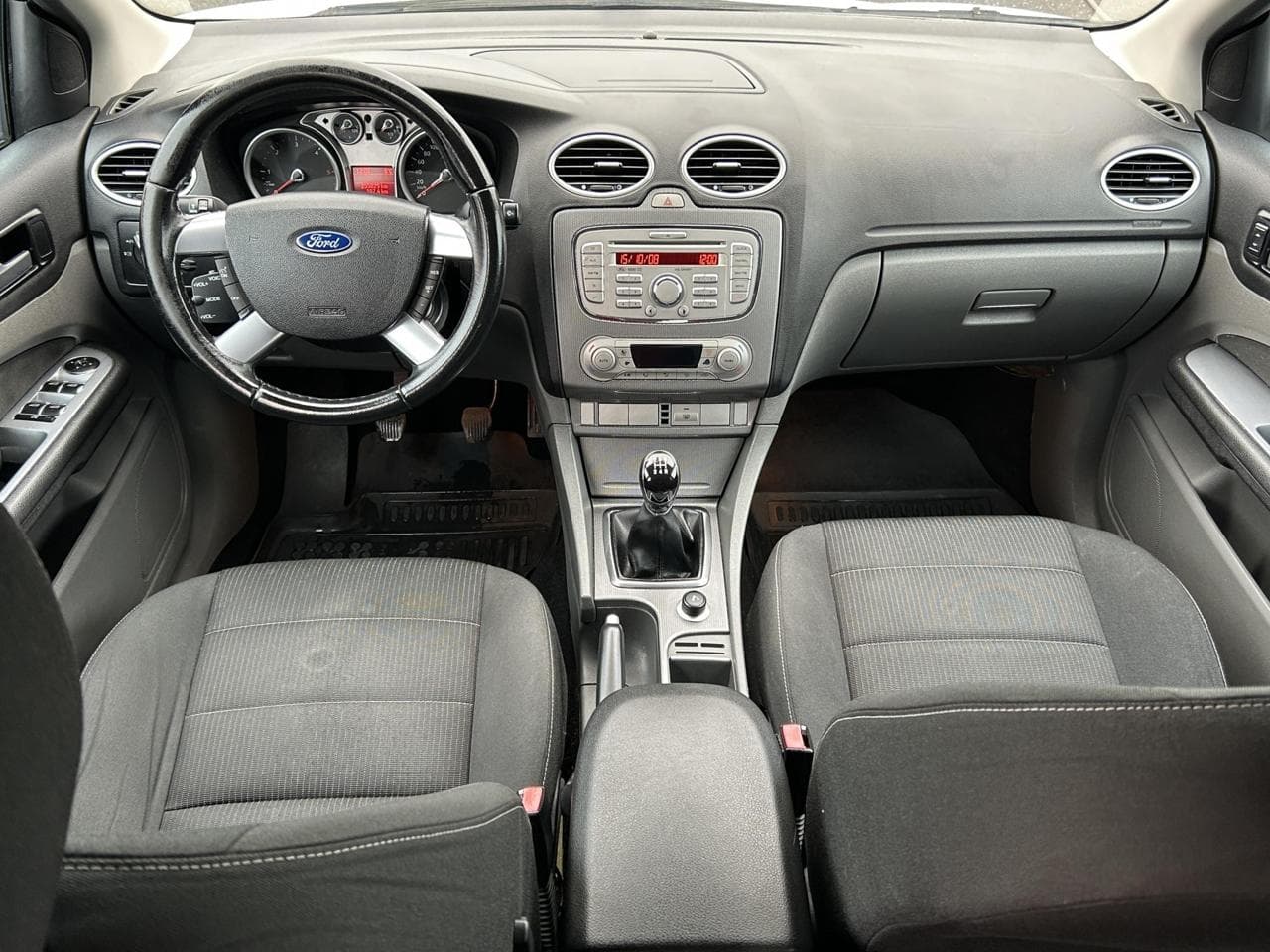 2008 Ford FOCUS - 14