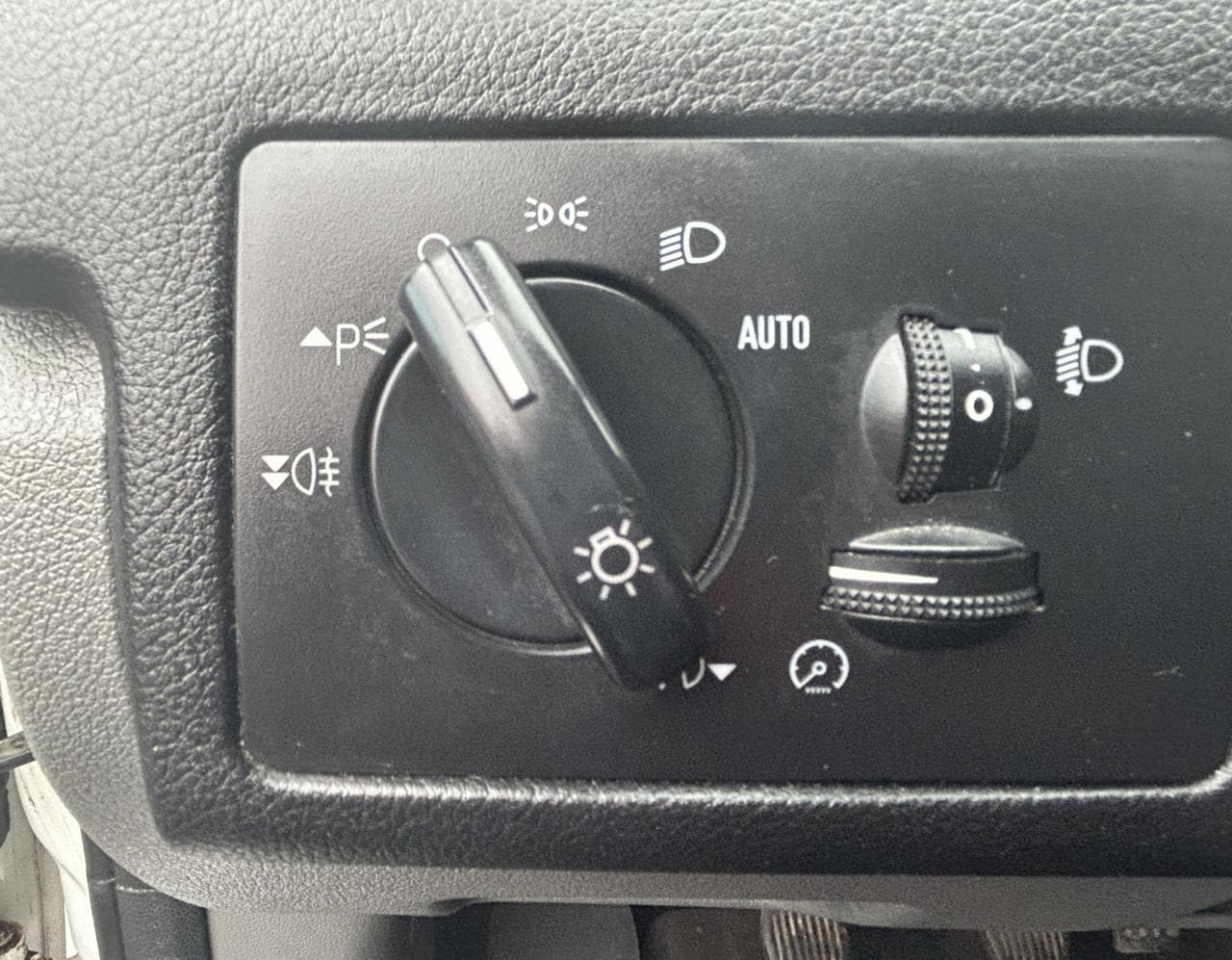 2008 Ford FOCUS - 27