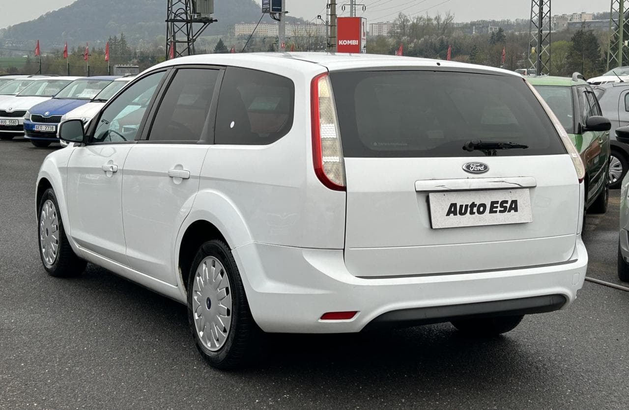2008 Ford FOCUS - 10