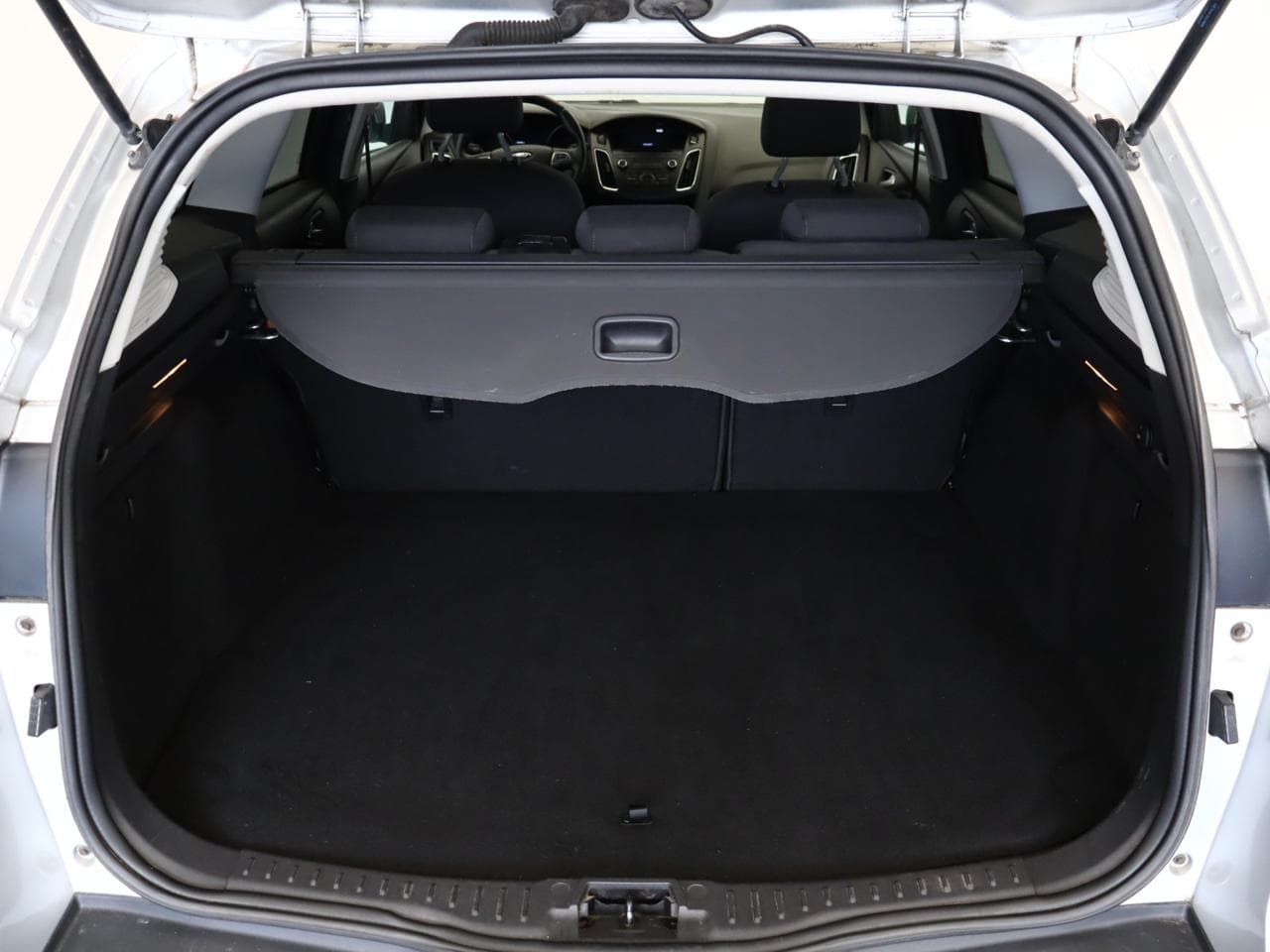 2016 Ford FOCUS - 30