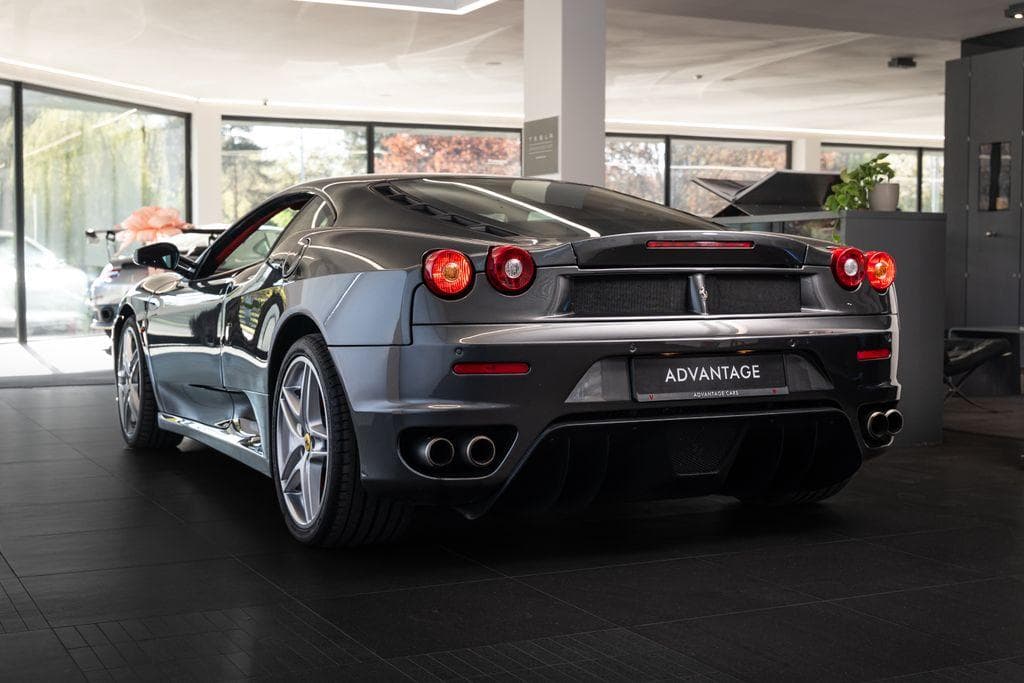 Ferrari F430 - 4