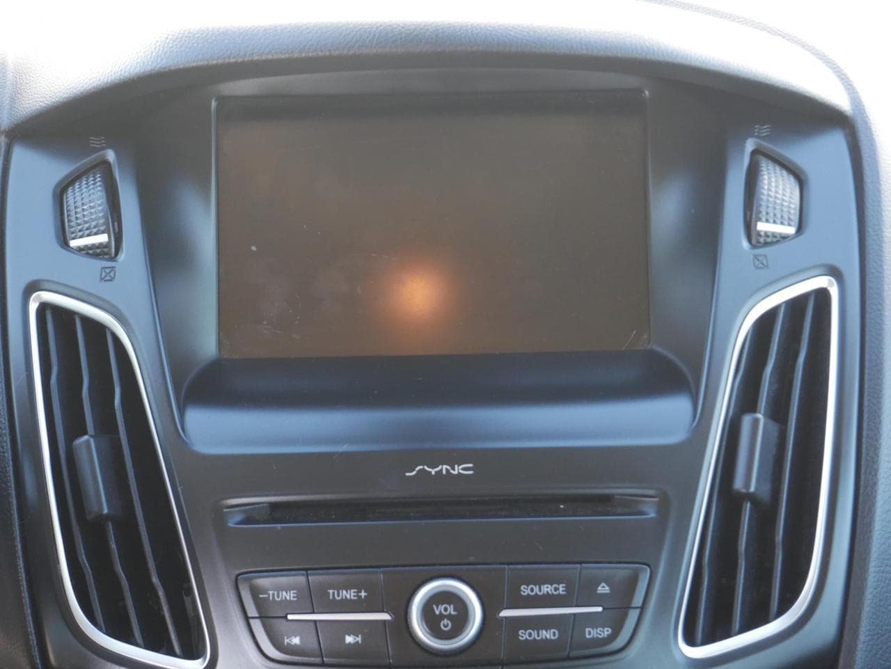 2015 Ford FOCUS - 19