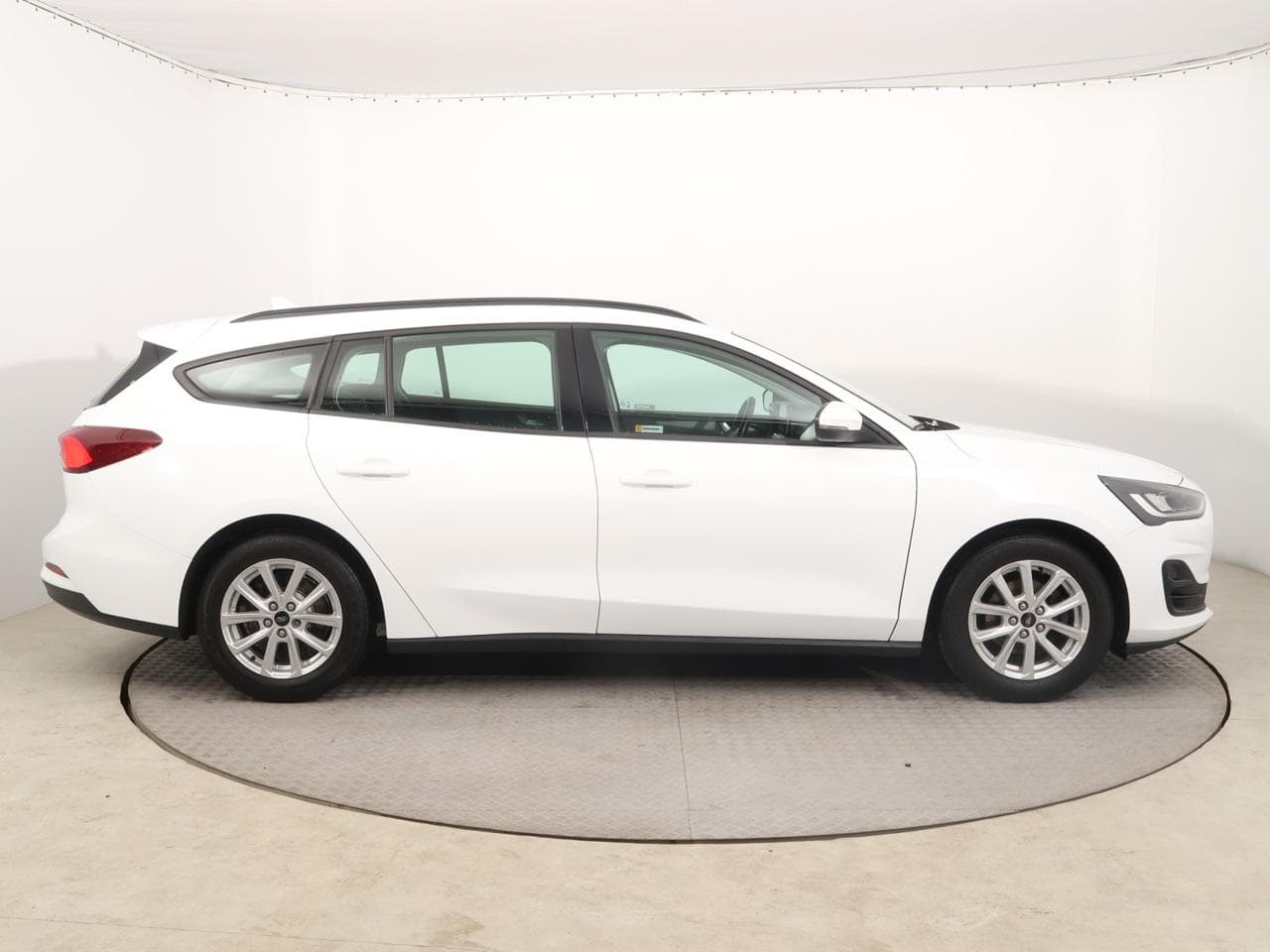 2022 Ford FOCUS - 9