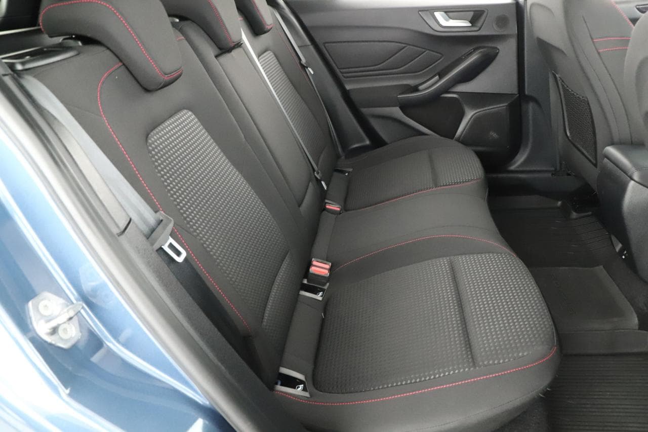 2022 Ford FOCUS - 12