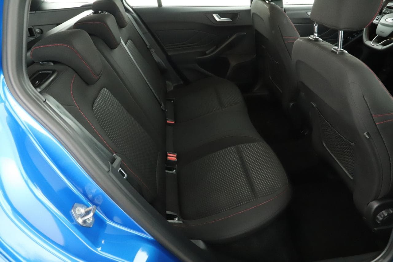 2023 Ford FOCUS - 11