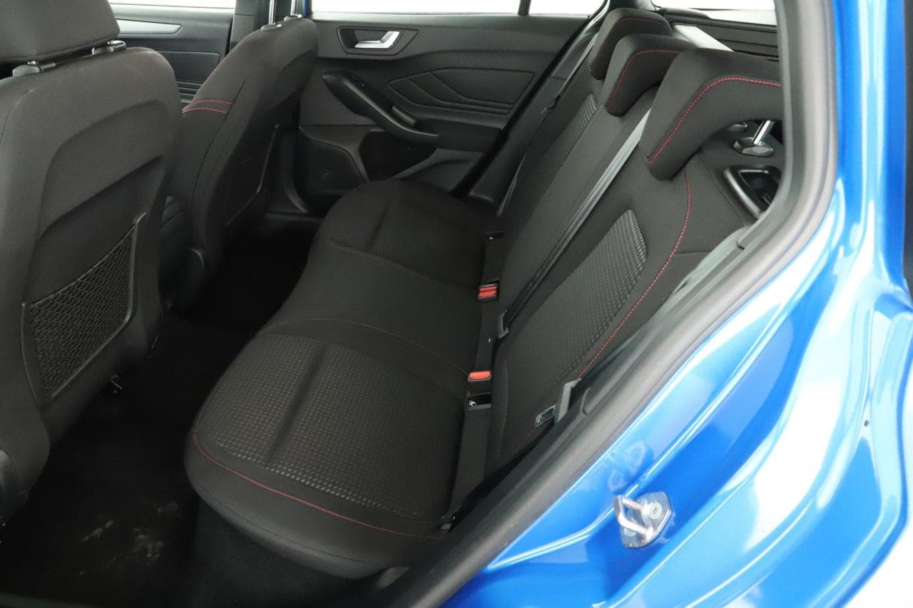 2023 Ford FOCUS - 12
