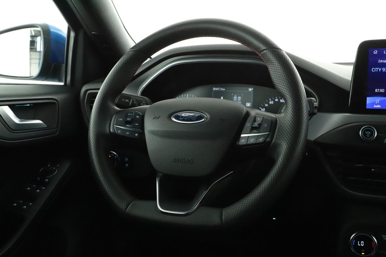 2023 Ford FOCUS - 14