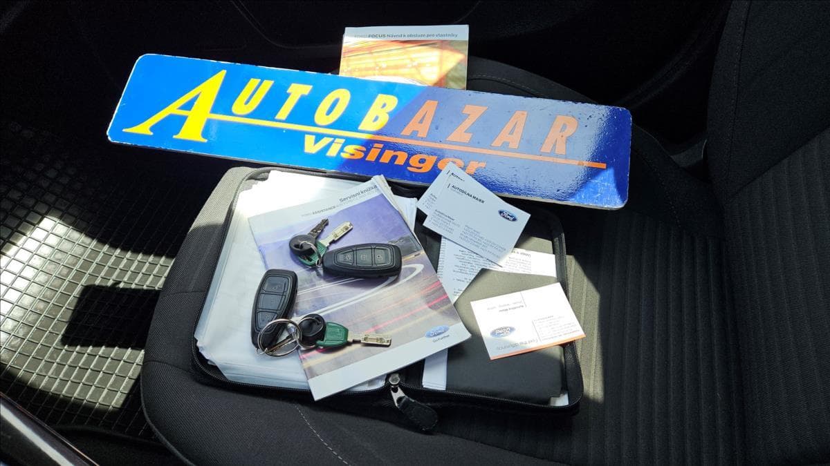 2014 Ford FOCUS - 12